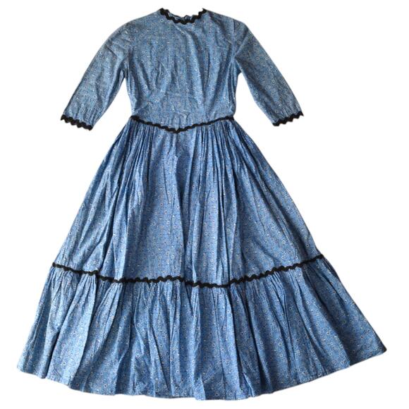 Vintage 70s Inspired Blue Floral Prairie Dress, Size Medium - Cottagecore Style - Picture 1 of 8